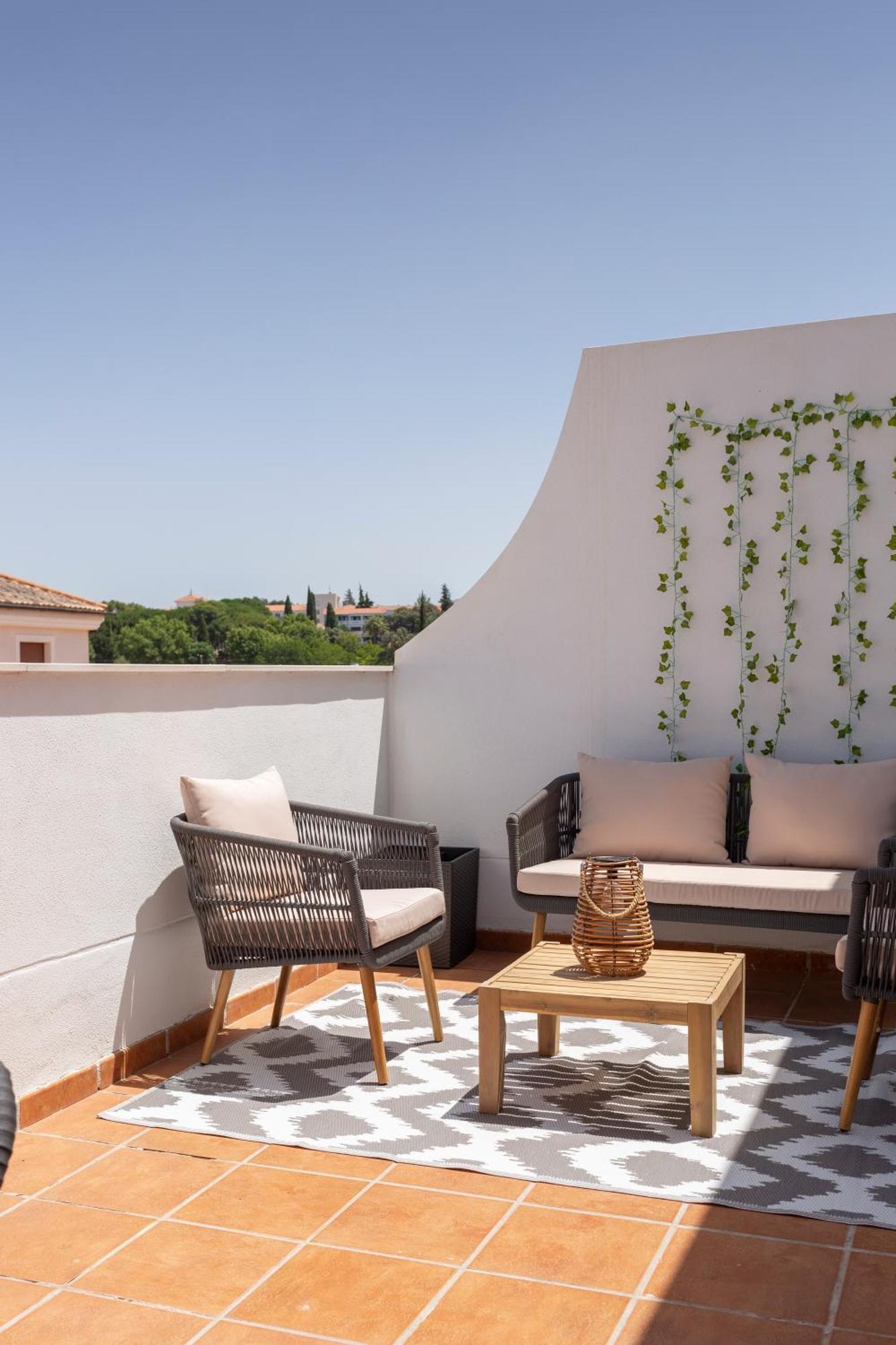 Apartamentos Martalia Aticos Deluxe Ronda Luaran gambar