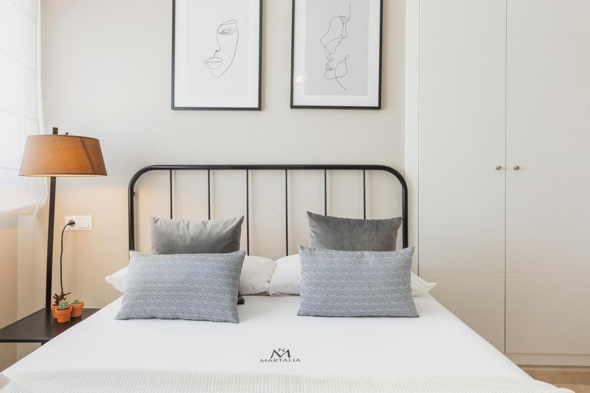 Apartamentos Martalia Aticos Deluxe Ronda Luaran gambar