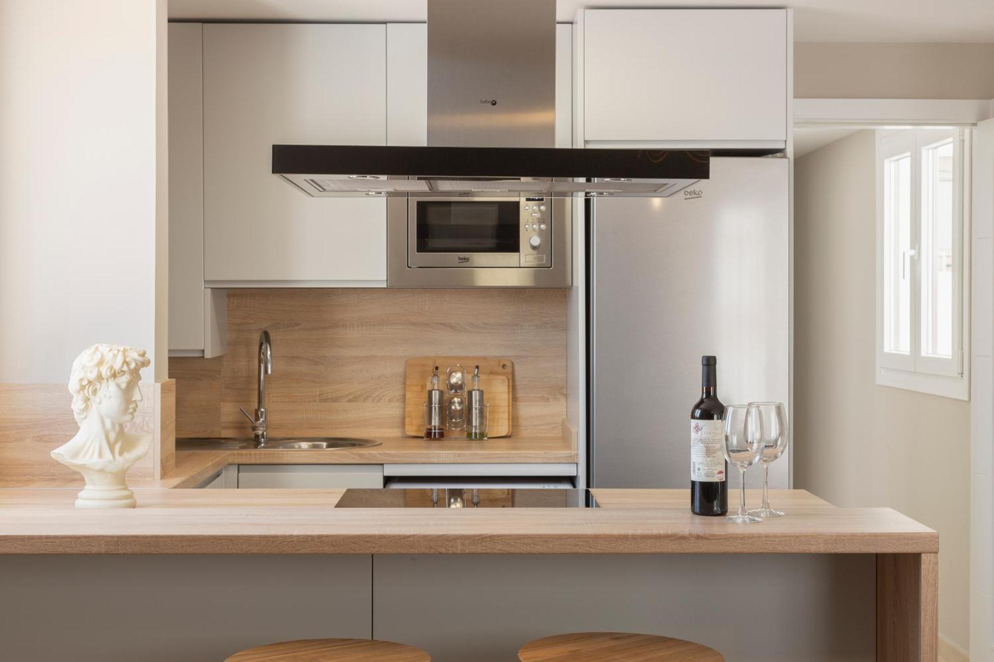 Apartamentos Martalia Aticos Deluxe Ronda Luaran gambar