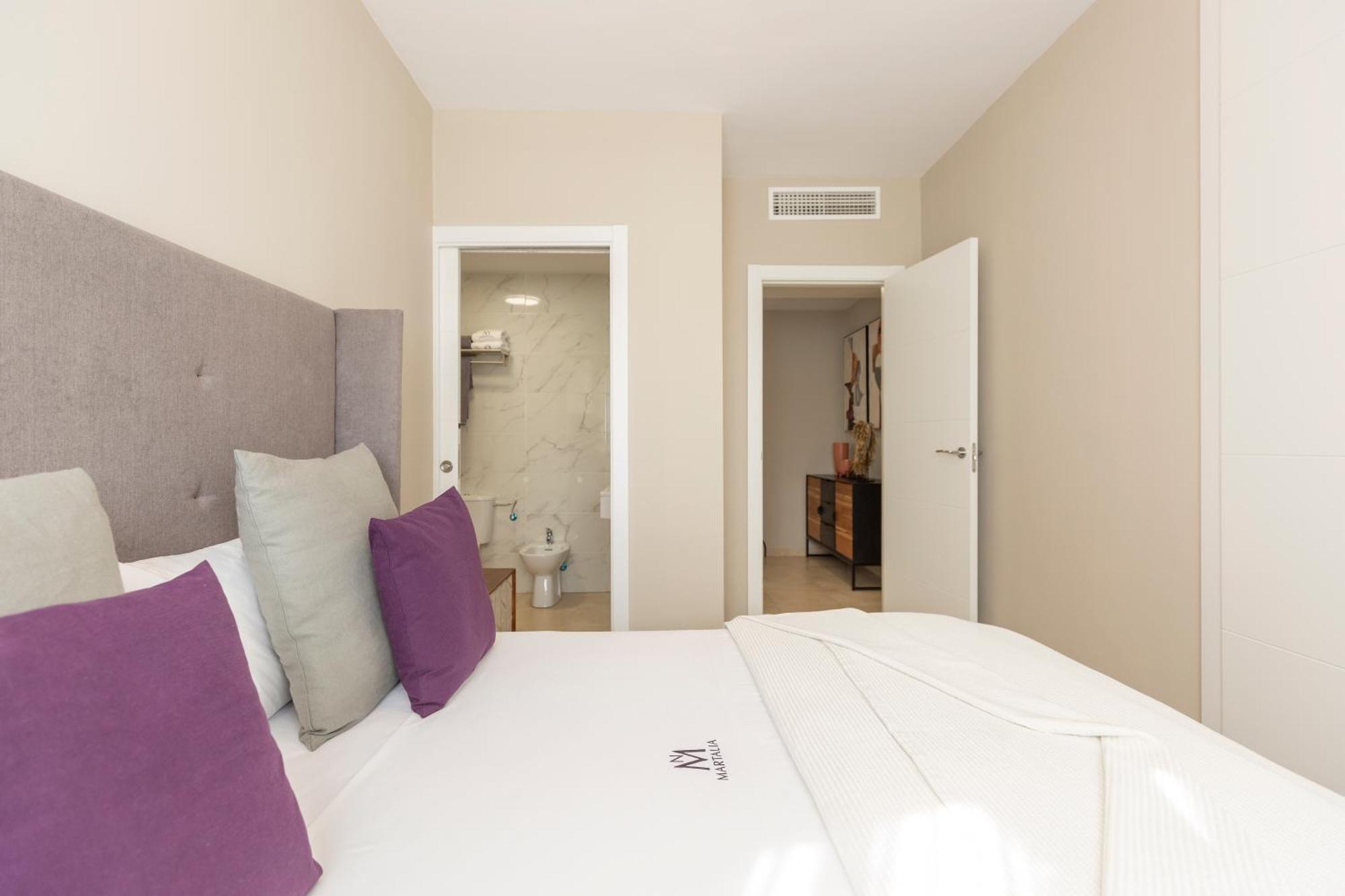 Apartamentos Martalia Aticos Deluxe Ronda Luaran gambar