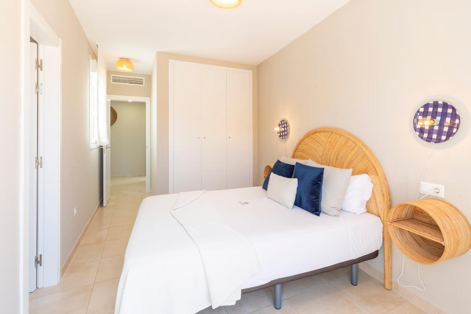 Apartamentos Martalia Aticos Deluxe Ronda Luaran gambar